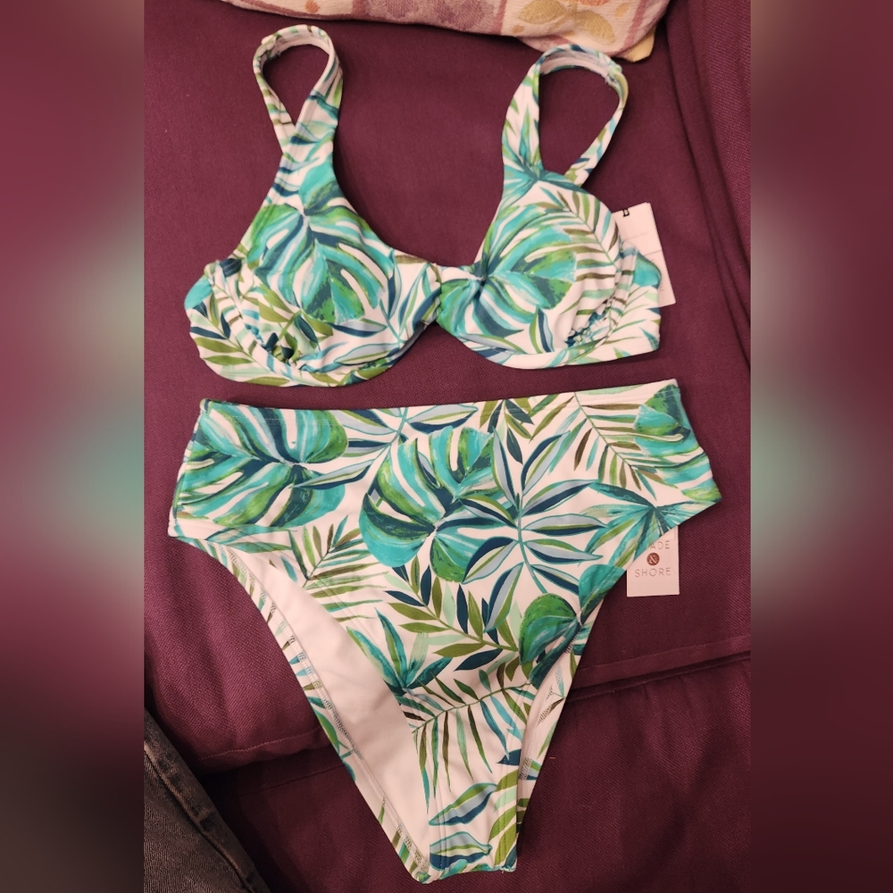 Shade and Shore Green Leaf Bikini 36B and M